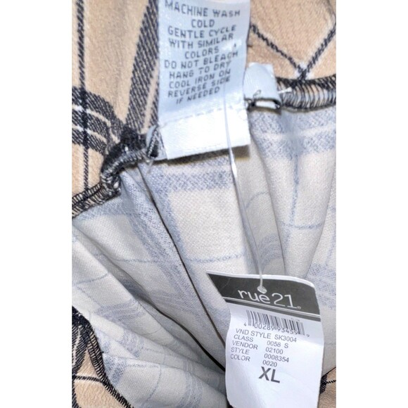 Rue 21 Mini Skirt Size XL New With Tags - Picture 5 of 8